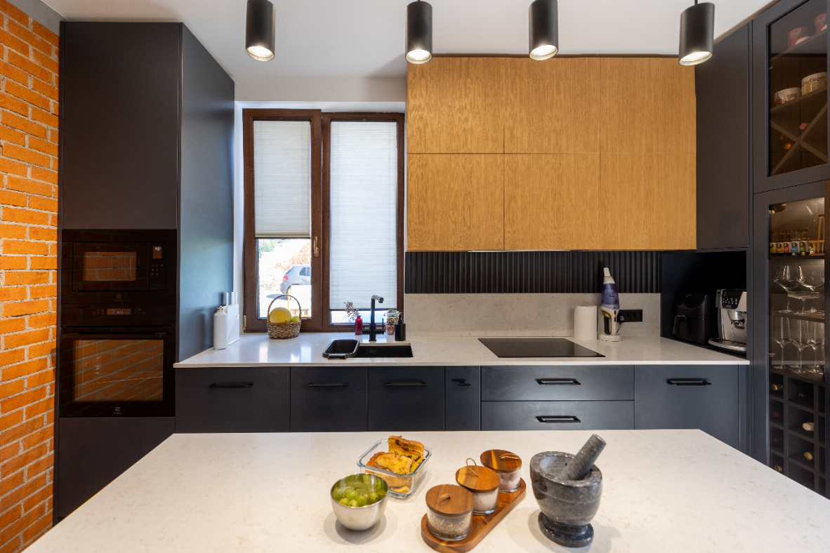 Brancusi Inspired House - interior design photo