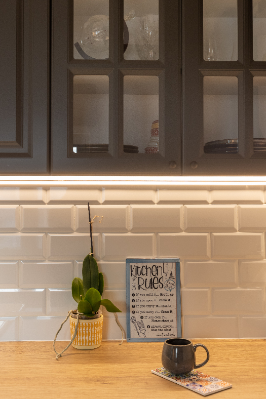 Industrial with a twist - interior design photo