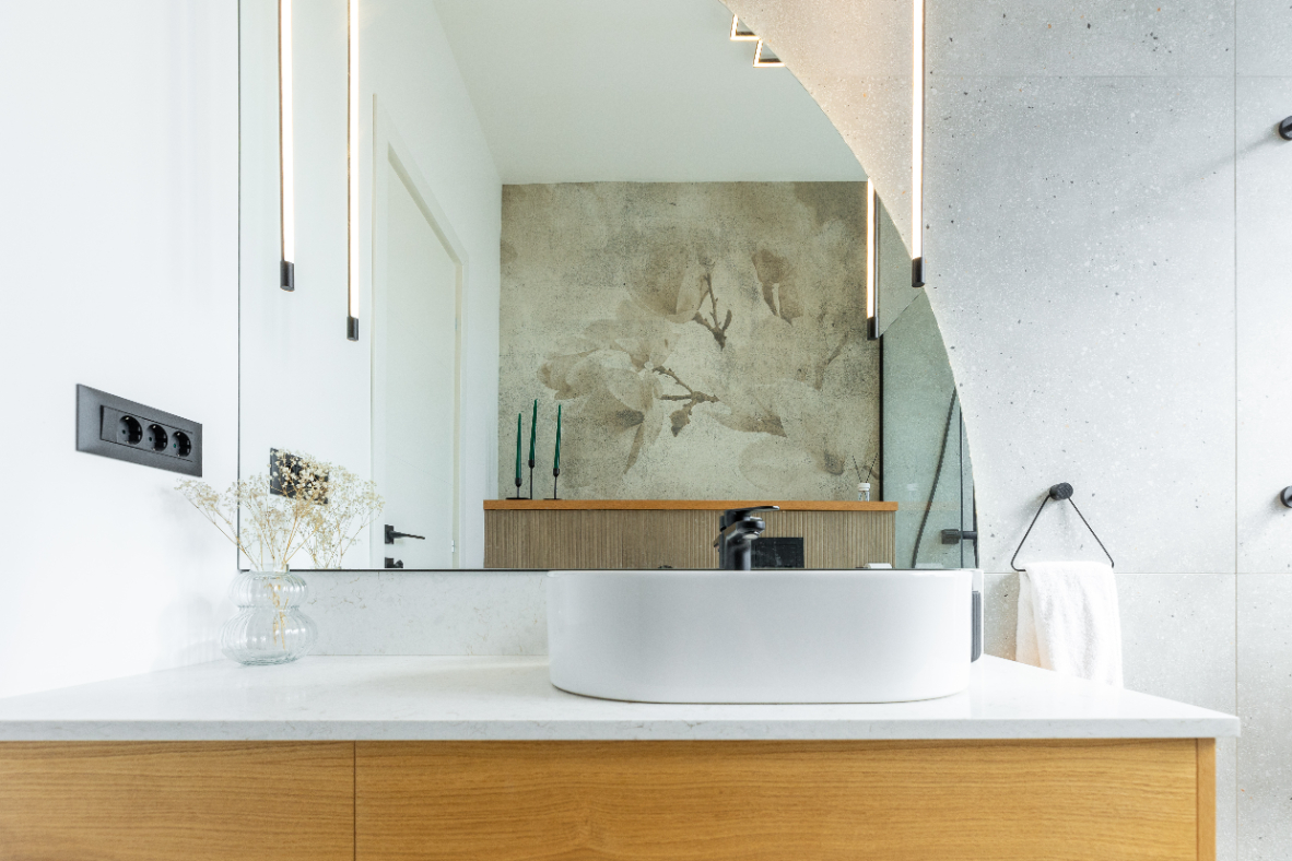 Brancusi Inspired House - interior design photo