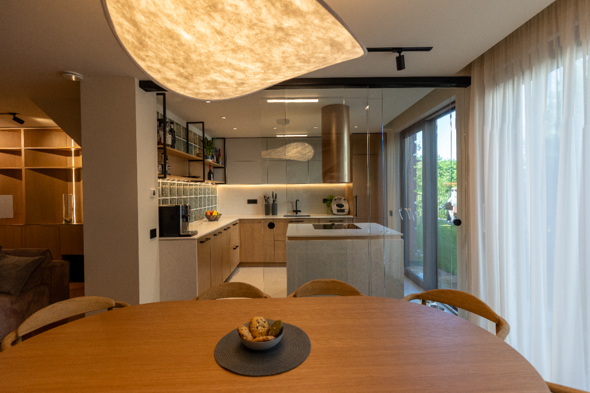 The Art of Living Modern: Crafting a Multi-Level Duplex