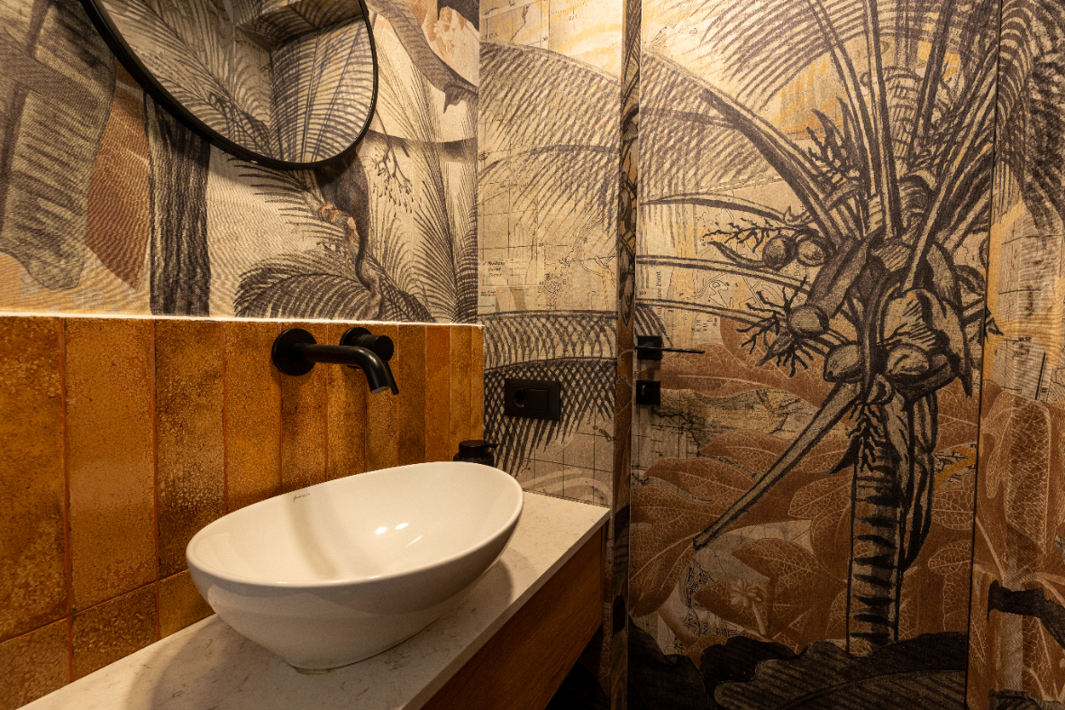 Brancusi Inspired House - interior design photo