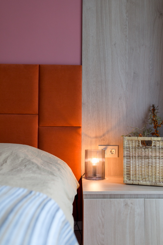 Book poetry - interior design photo