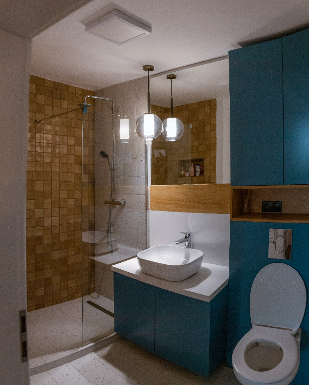 By the river apartment - interior design photo