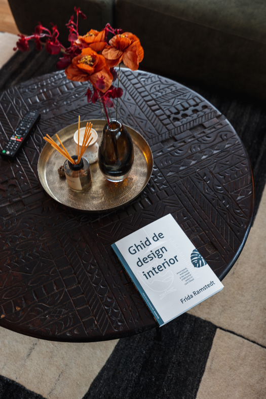 Earthy tones - interior design photo